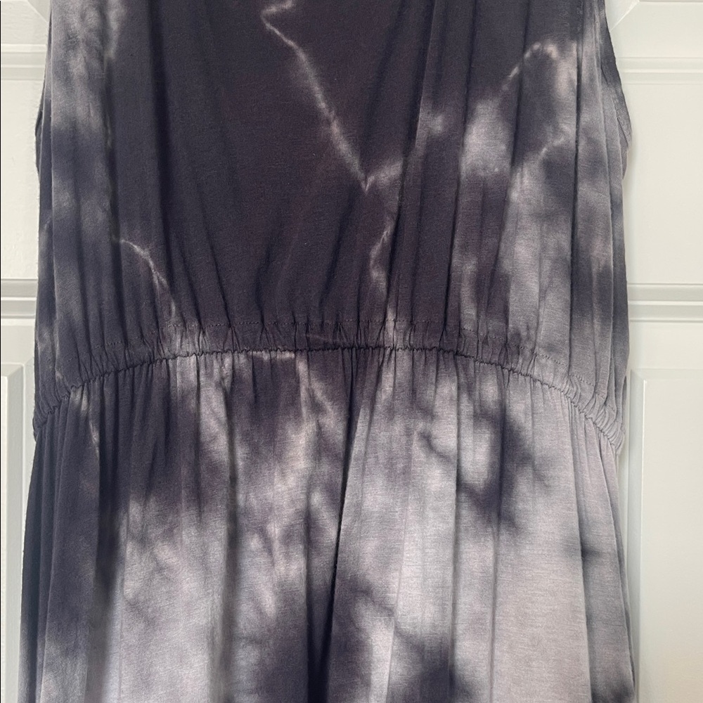 Sundry for Evereve Purple and Gray Tie-Dye Midi Dress - Picture 7 of 9